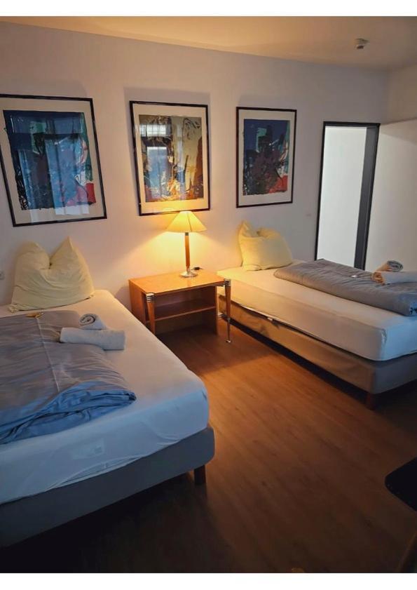 Estelada Boarding Houses Berg Am Laim ميونيخ المظهر الخارجي الصورة